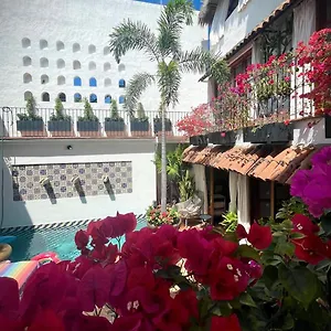 casa-da-lusso-mexican-style-hacienda.hotelspuertovallarta.org/